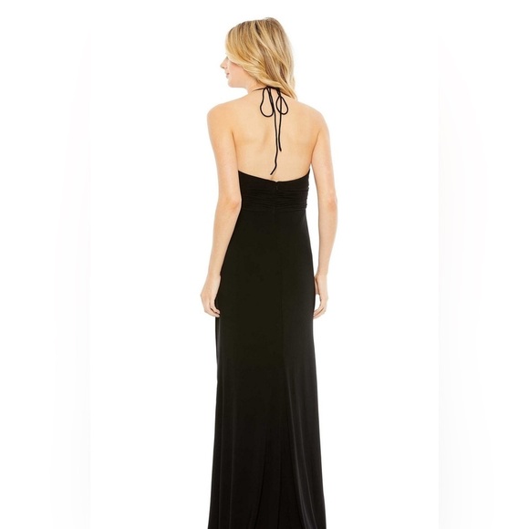 NWT Mac Duggal Black Jersey Halter Strap Ring Cut Out Draped Gown - Size 8 - Picture 2 of 9
